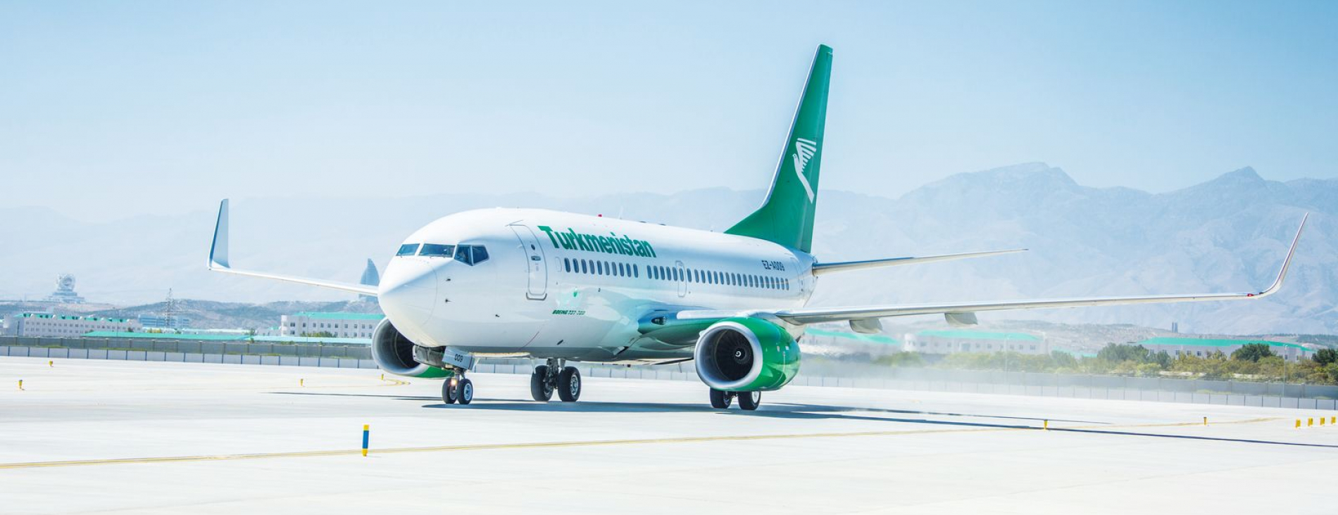 Туркмен авиабилеты. Туркменистан аирлинес боинг 777. Туркменховаеллары самолеты. Авиакомпания туркменистан эйрлайнс. Туркменский самолет.